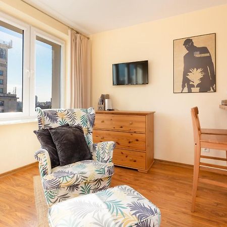 Apartments City Center Krucza By Renters Warschau Buitenkant foto